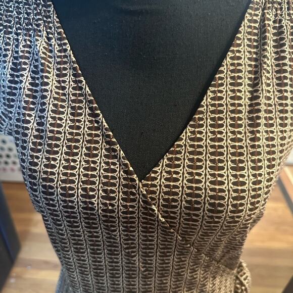 Ann Taylor Printed Brown Wrap Dress – Size 6 - Picture 4 of 9